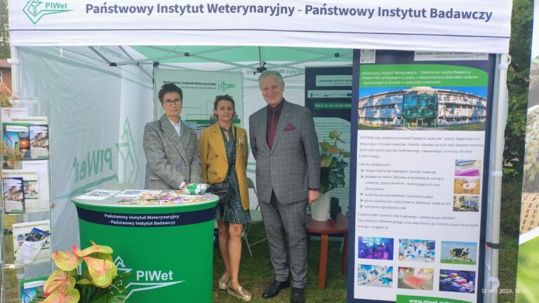 Państwowy Instytut Weterynaryjny – PIB na Dożynkach w Spale